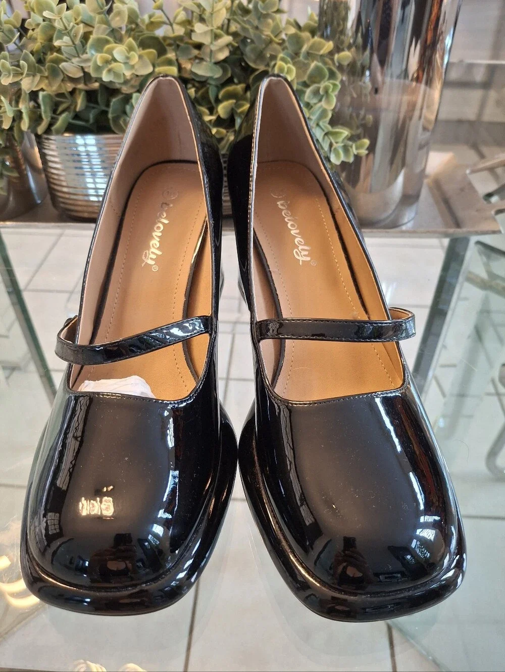 Black Patent Mary Jane Block Heel Pumps - Women